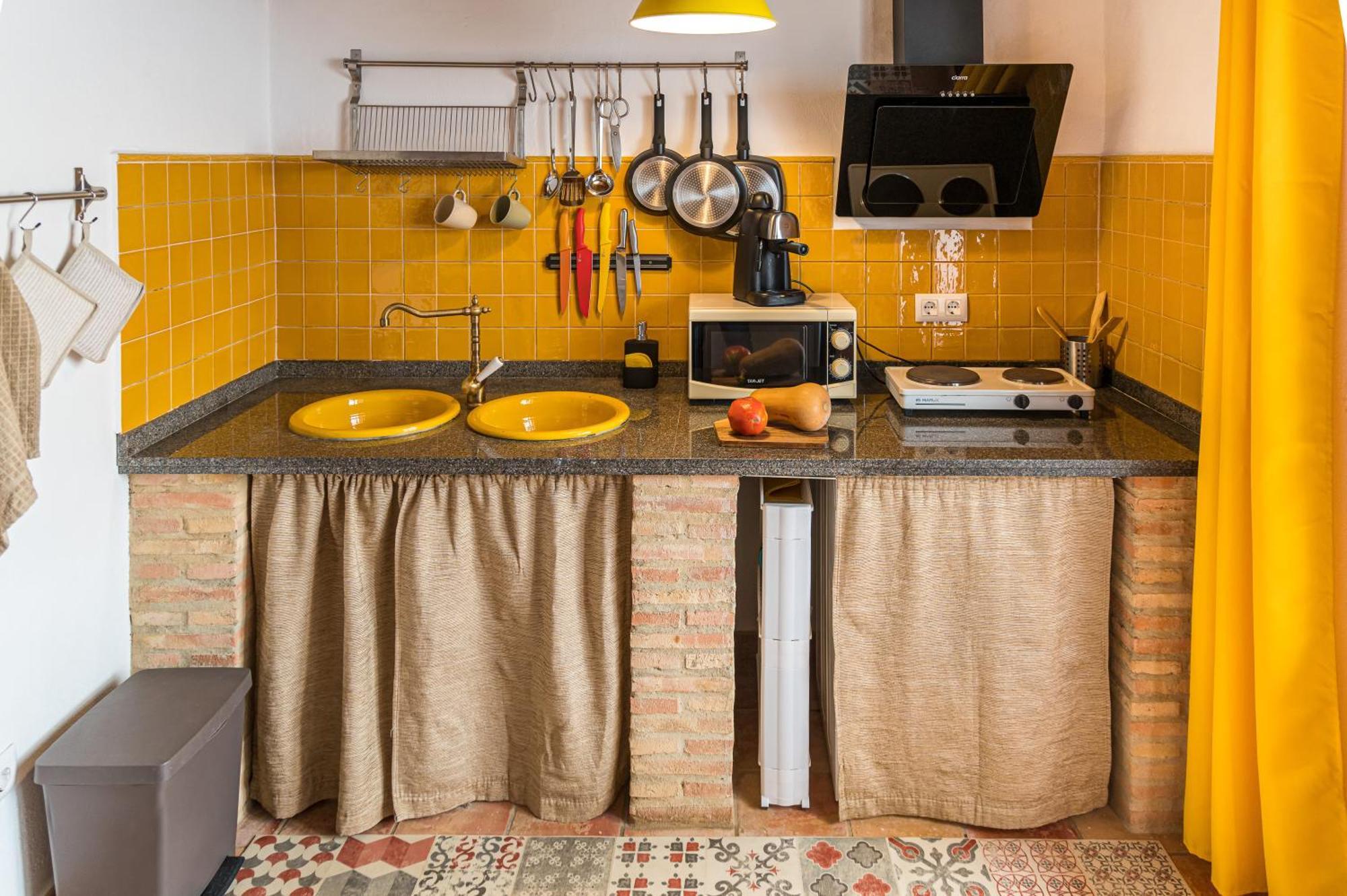 Casa Rural La Artistica, Alojamiento Y Arte フエンテエリドス エクステリア 写真